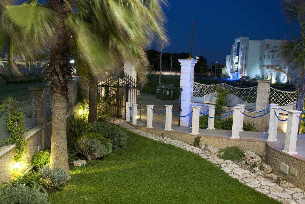 Hotel San Paolo Manduria Ngoại thất bức ảnh